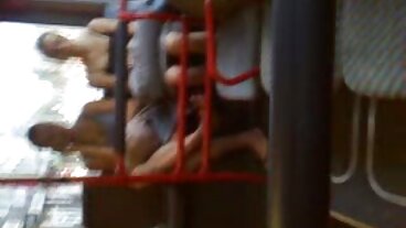 শ্যামাঙ্গিনী ছোট ছেলে মেয়েদের চোদাচুদি লেসবিয়ান কুক্কুট একটি সোজা মেয়ে সঙ্গে যৌন হচ্ছে / এরিন এভারহার্ট